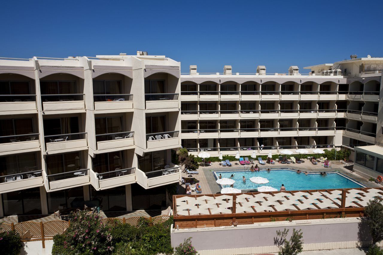 Hotel Lomeniz 3*